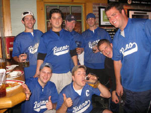 teambueno20083web.jpg